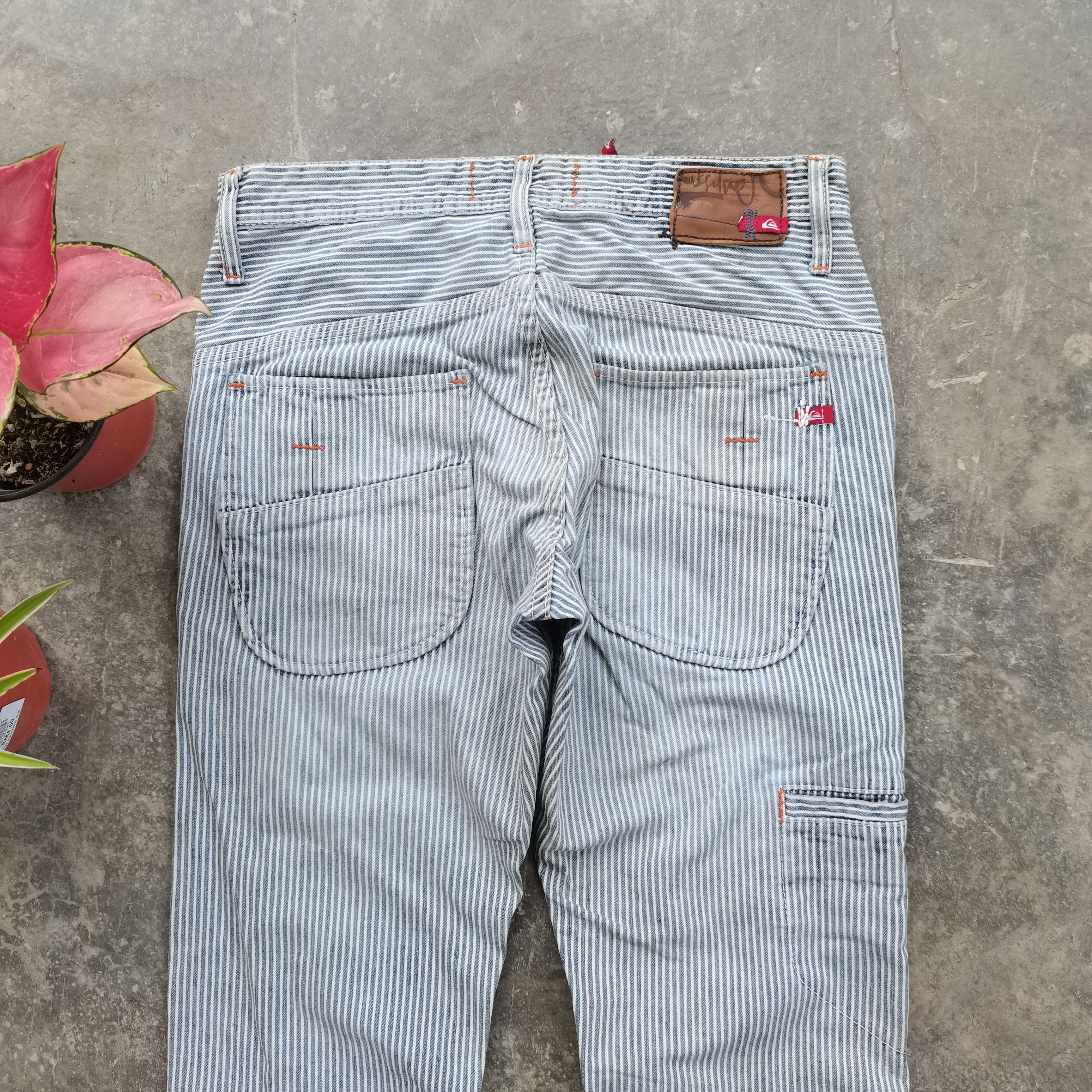 Quiksilver × Vintage Vintage QUIKSILVER Hickory Stripes Distress Faded Denim Size US 31 - 7 Thumbnail