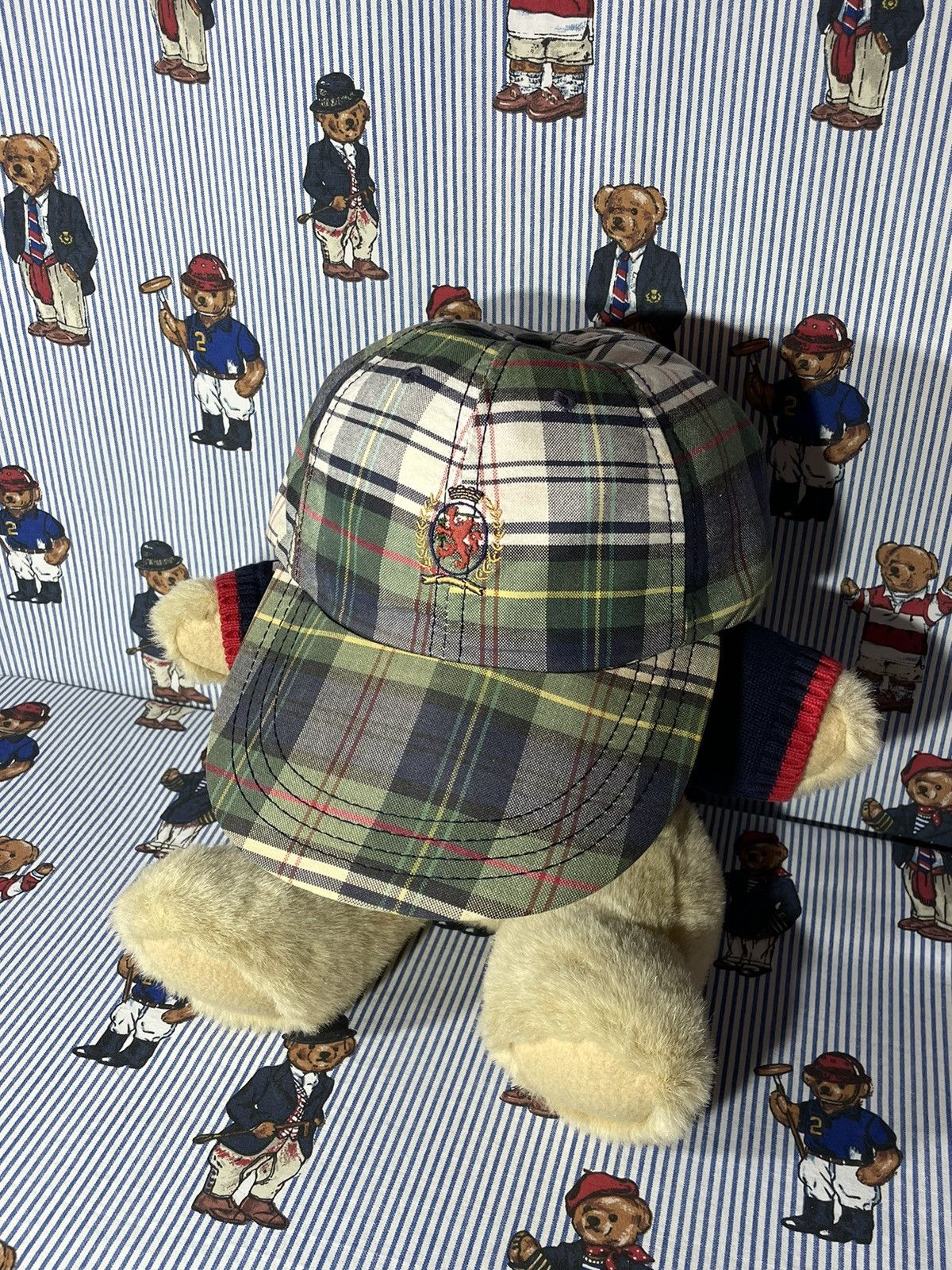 Tommy Hilfiger × Vintage Cap Tommy Hilfiger Lion Crest OG Vintage 90’s Size ONE SIZE - 3 Thumbnail