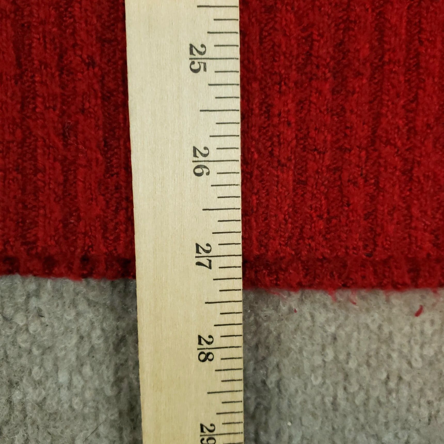 American Eagle Outfitters American Eagle Sweater Small Red Mens Crew Neck Long Sleeve Knit Comfort Stretch Solid Size US S / EU 44-46 / 1 - 3 Thumbnail