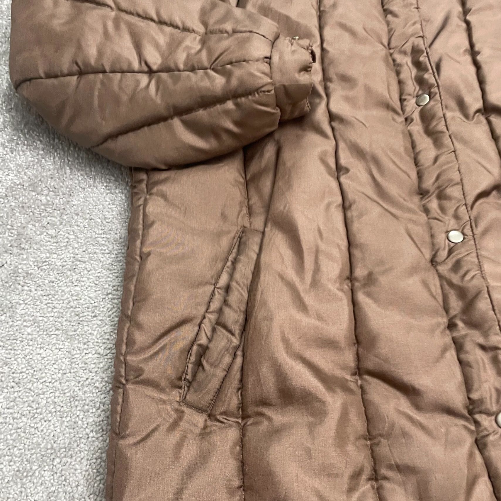 London Fog VINTAGE? No, but London Fog Quilted Puffer Jacket Womens 7/8 Reg Choco Brown Snap Button Outdoor Size M / US 6-8 / IT 42-44 - 7 Thumbnail