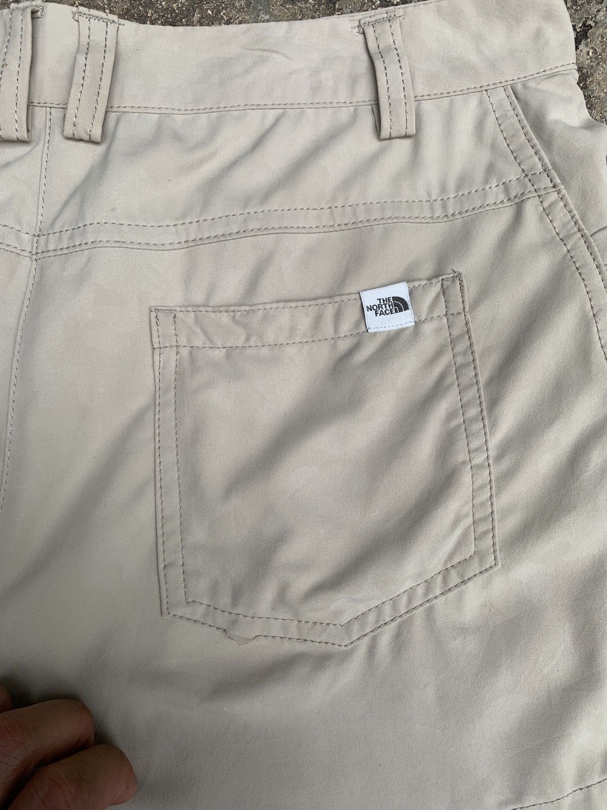 The North Face × Vintage 2000s The North Face Waterproof Outdoor Hiking Shortpants Size 29" - 8 Thumbnail