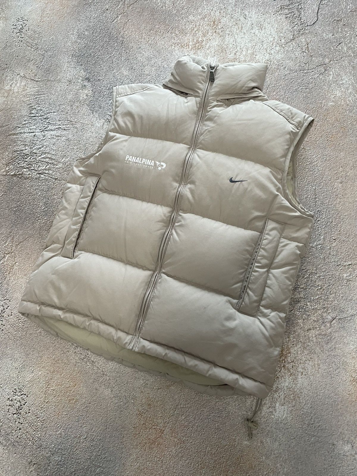 Nike Vintage Nike Beige Puffer Vest Small Swoosh Size US S / EU 44-46 / 1 - 2 Thumbnail