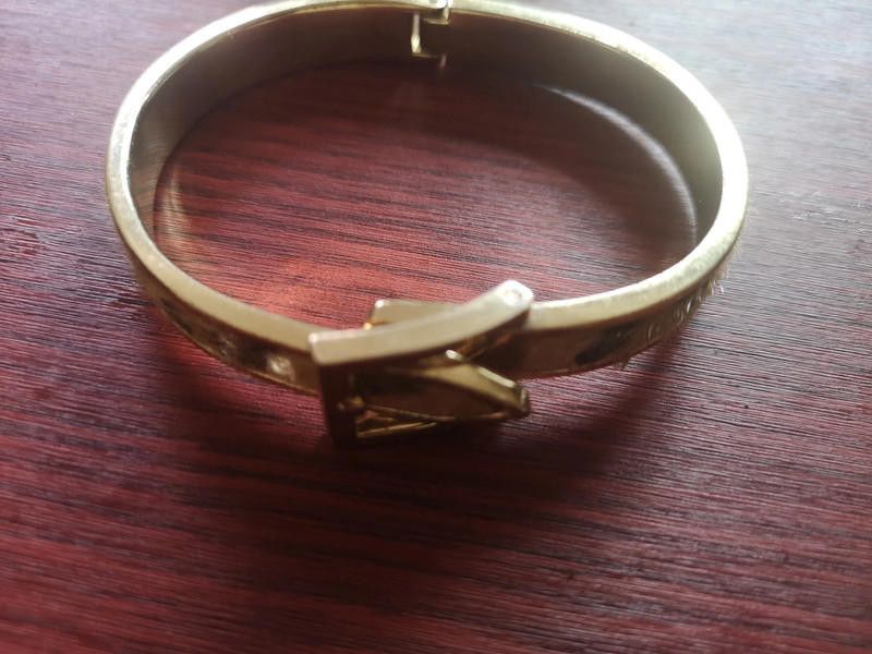 Designer Lovely belt design bracelet for her Size ONE SIZE - 6 Thumbnail