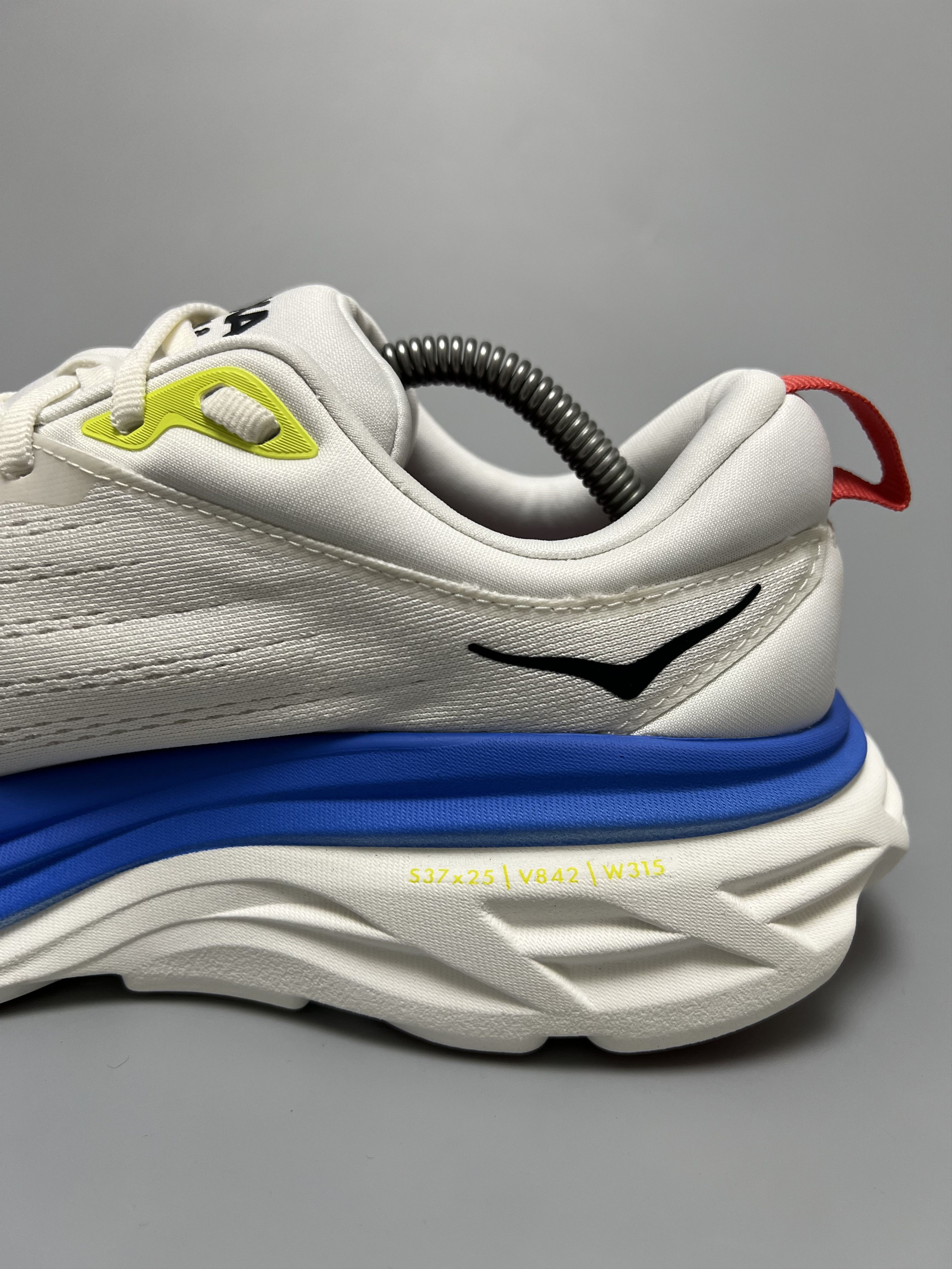 Hoka 8.5 EE Hoka One One Bondi 8 Wide Running Shoes Gym Walking Size US 8.5 / EU 41-42 - 11 Thumbnail