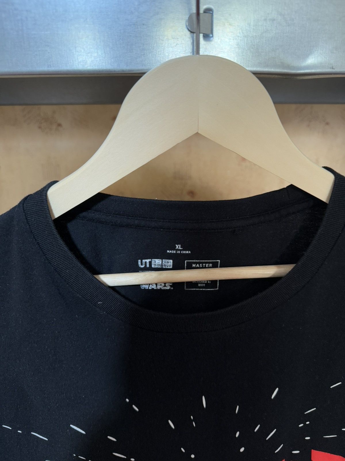 Japanese Brand × Star Wars × Uniqlo Uniqlo Star Wars Japanese brand T-Shirt Y2K Hype Size US XL / EU 56 / 4 - 5 Thumbnail