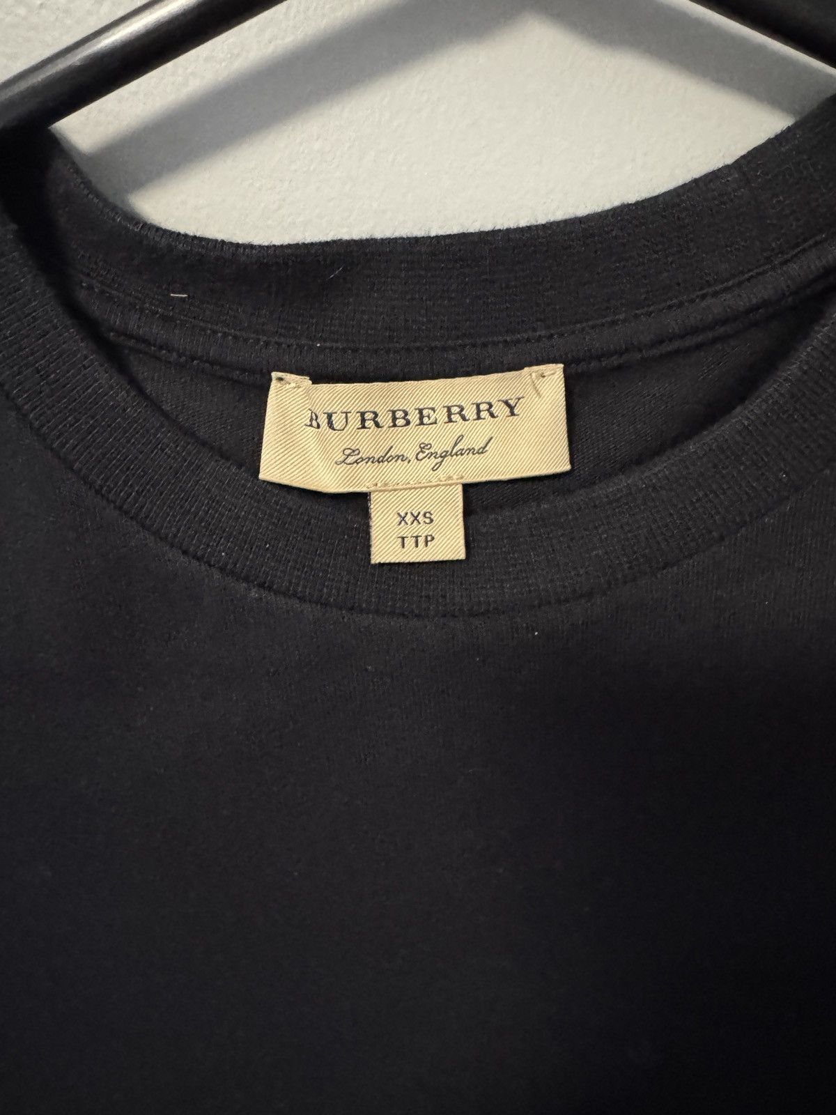 Burberry Burberry graphic logo tee black authentic sz XXS Size US XXS / EU 40 - 2 Thumbnail
