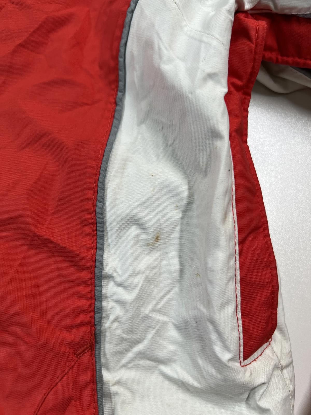 Nike ACG Vintage Nike ACG Red and White Outdoor Jacket Size US M / EU 48-50 / 2 - 3 Thumbnail