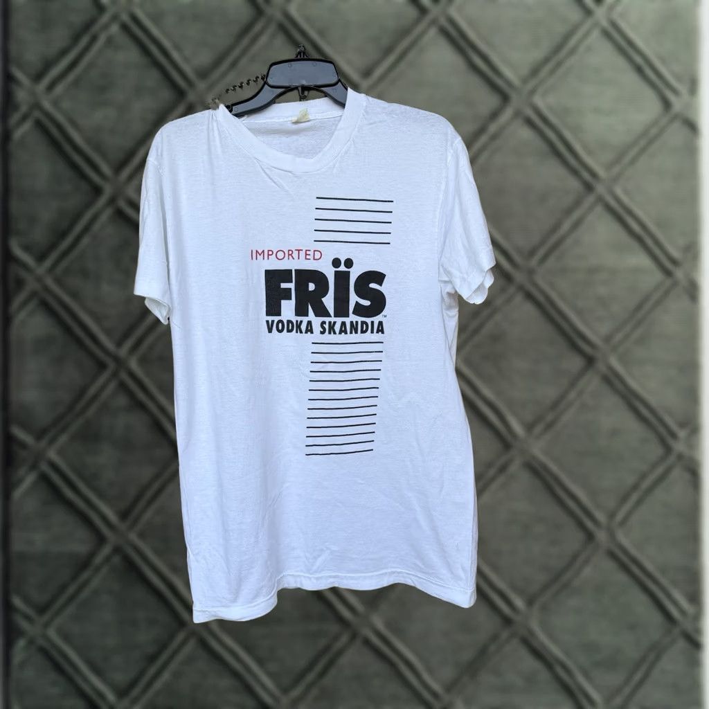 Vintage VINTAGE Fris Vodka T Shirt Anvil USA Made 90s Liquor Promo Graphic Tee L Size US L / EU 52-54 / 3 - 1 Thumbnail