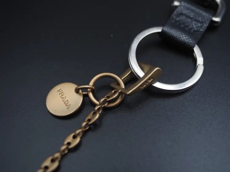 Prada Prada 04SS Robot Bag Charm Keychain-2505 Size ONE SIZE - 4 Thumbnail