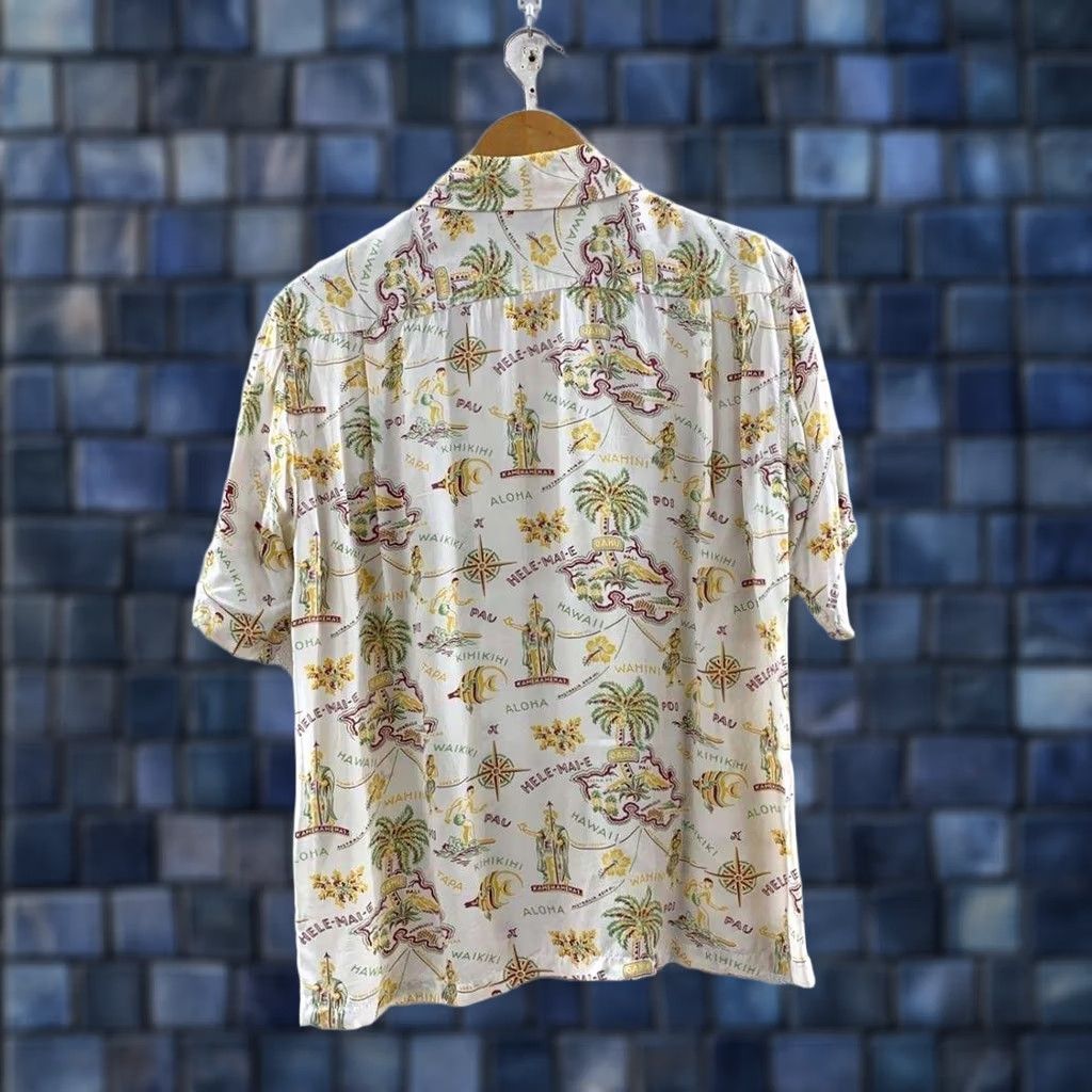 Sun Surf SUN SURF Hawaiian Aloha Shirt Men M White Rayon Palm Trees Fish Button-Up Short Sleeve Casual Modern Vintage? Size US M / EU 48-50 / 2 - 1 Thumbnail