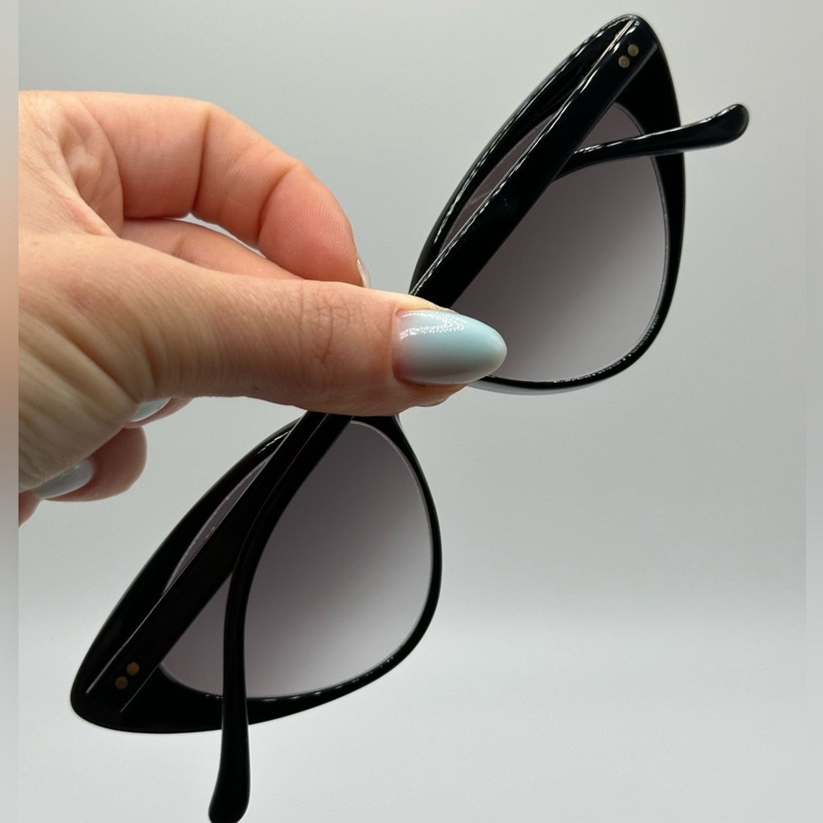 Cutler and Gross BRAND NEW CUTLER AND GROSS CG1330S 004 Black Cat Eye Women Size ONE SIZE - 8 Thumbnail