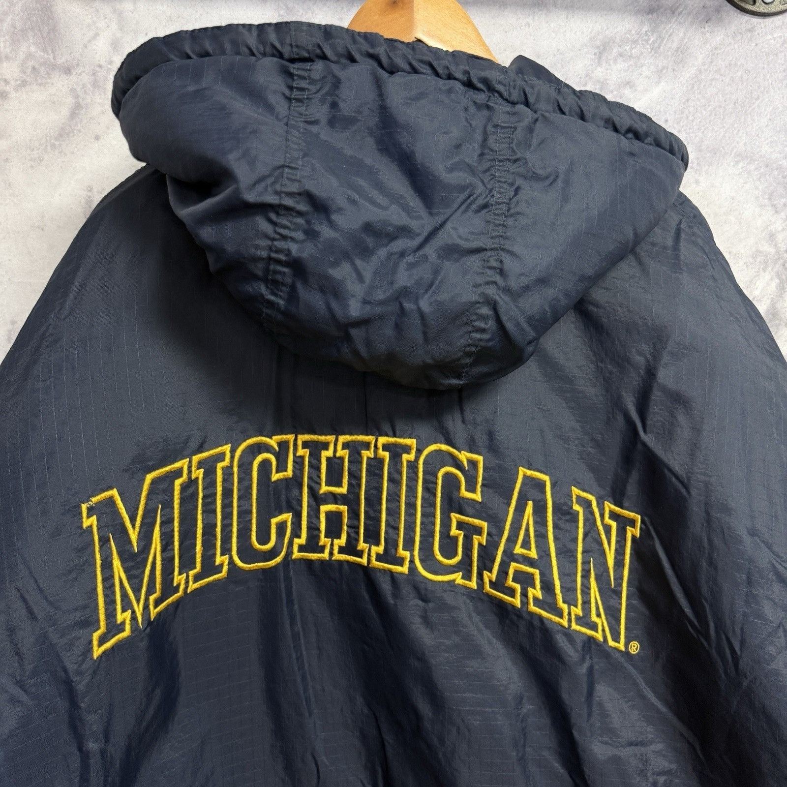 Pro Player Vintage Pro Player University of Michigan Reversible Puffer Size US XXL / EU 58 / 5 - 13 Thumbnail