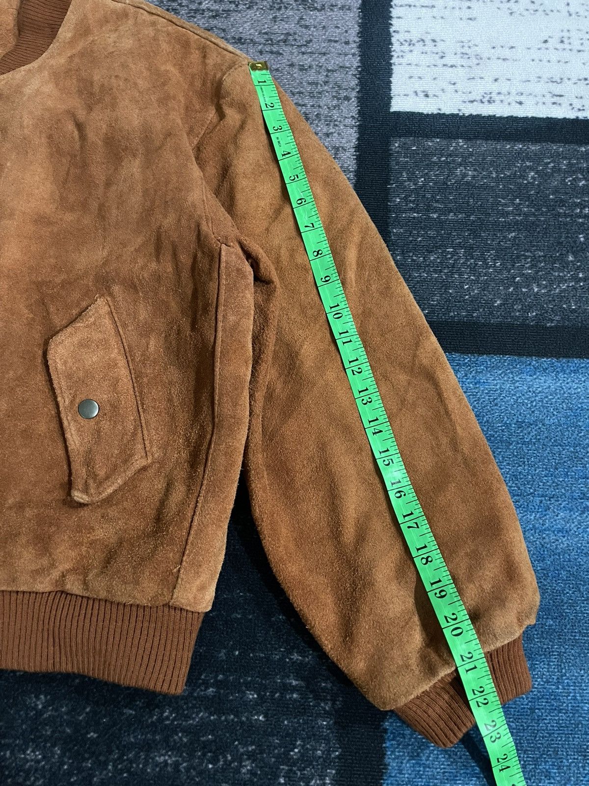 Vintage Vintage Unknown Destination Cow Leather Bomber Jacket Size US XL / EU 56 / 4 - 23 Thumbnail