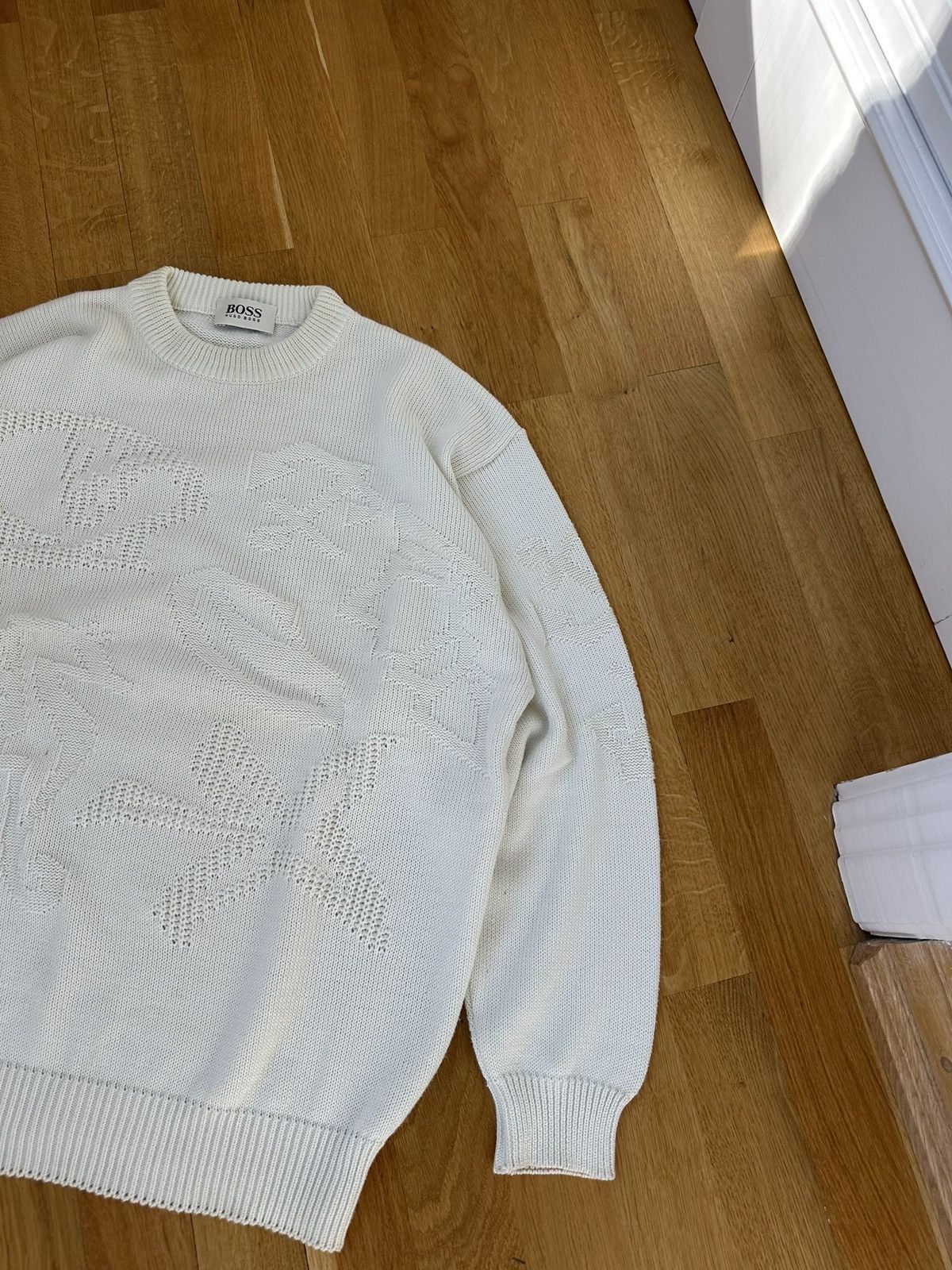 Hugo Boss 90’s West Germany Hugo Boss Knit Sweater Sea Accents Size US L / EU 52-54 / 3 - 5 Thumbnail