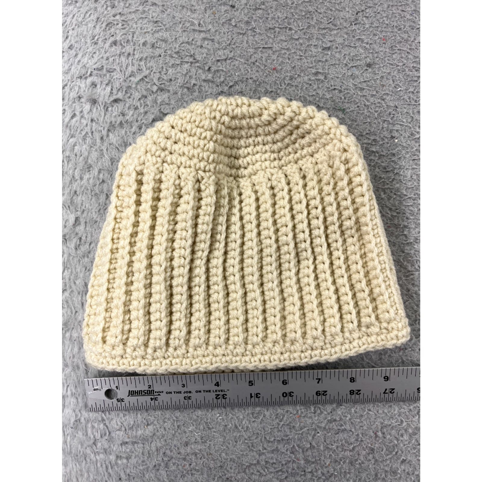 Vintage Womens Beanie Hat One Size Ivory Acrylic Blend Knit Ribbed Crochet Ski Style Winter Fall Snow Activewear Casual Size ONE SIZE - 2 Thumbnail