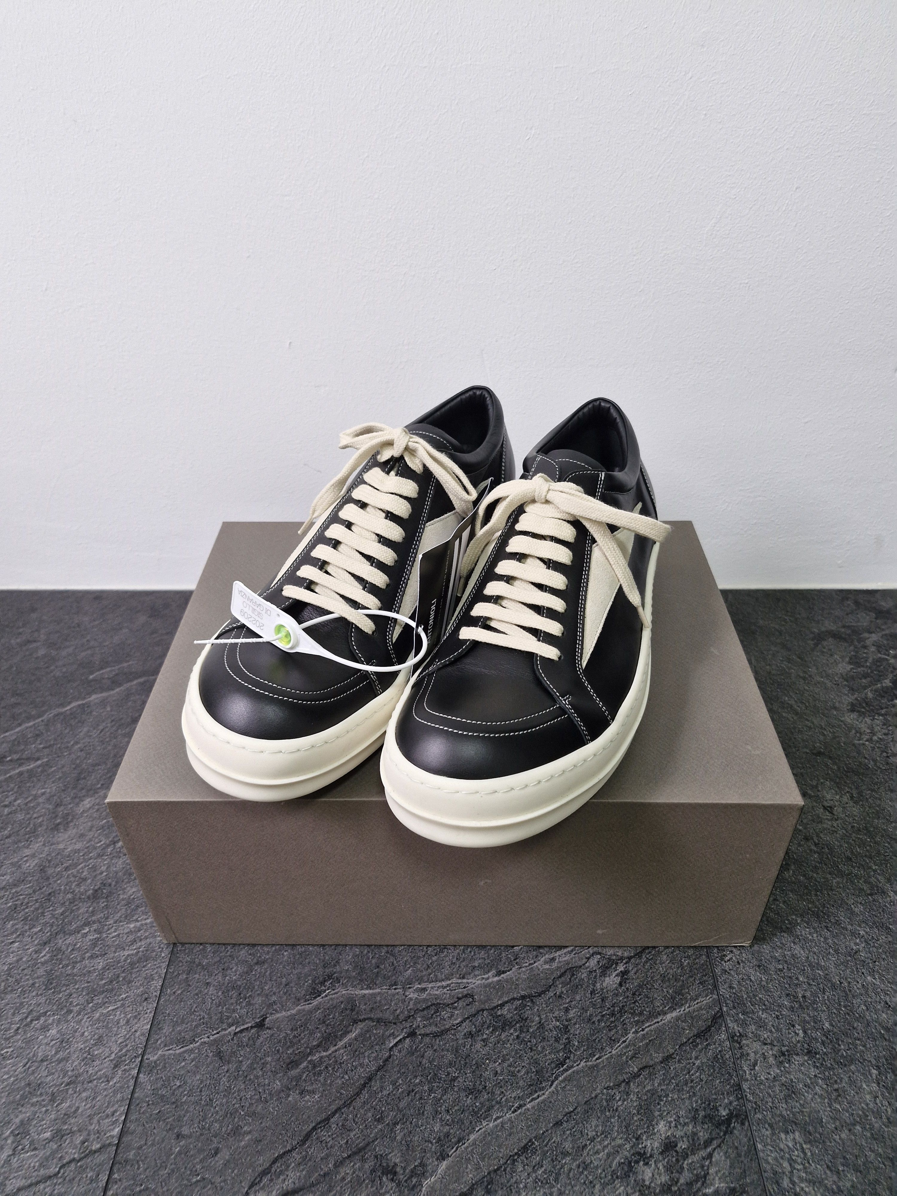 靴 rick owens vintage sneaks 2022F/W STROBE Rick Owens FW22 
