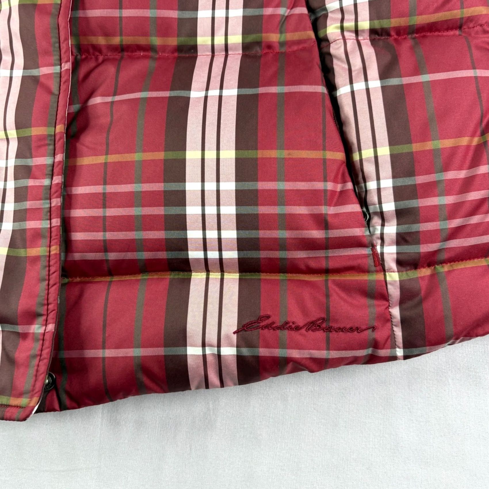 Eddie Bauer Eddie Bauer Vest Womens Large Red Plaid Goose Down Puffer Jacket Full Zip Vest Ladies Red Plaid Down Puffer Zip Jacket Size L / US 10 / IT 46 - 2 Thumbnail