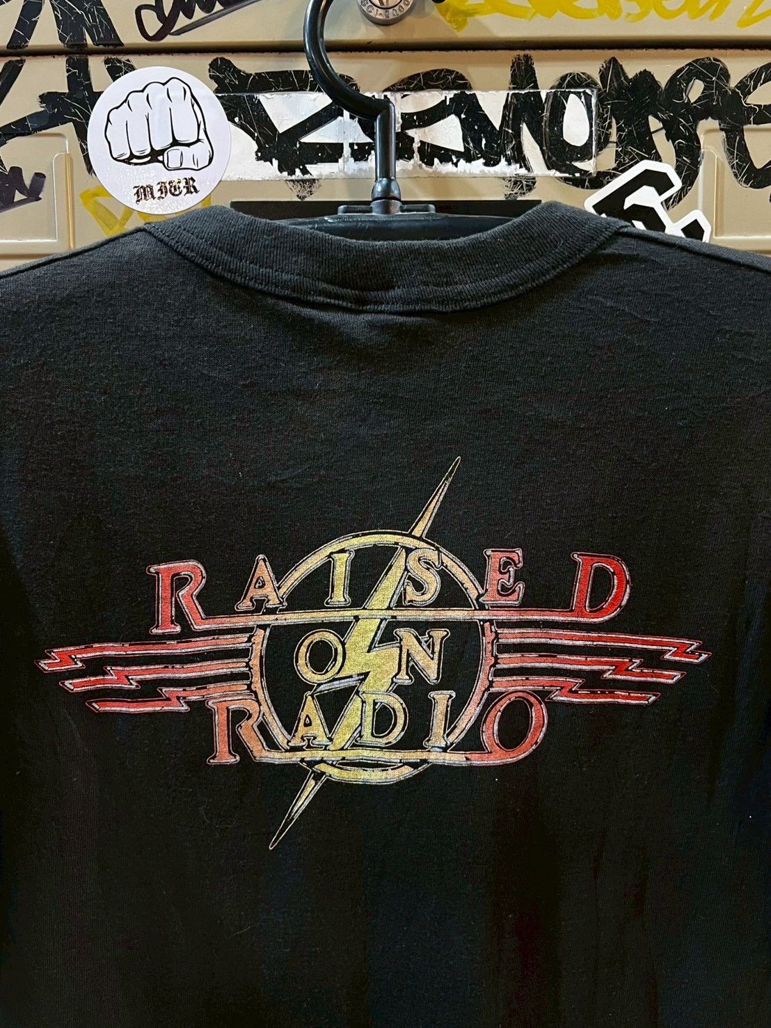 Band Tees Journey raised on radio 80’s Size US L / EU 52-54 / 3 - 7 Thumbnail