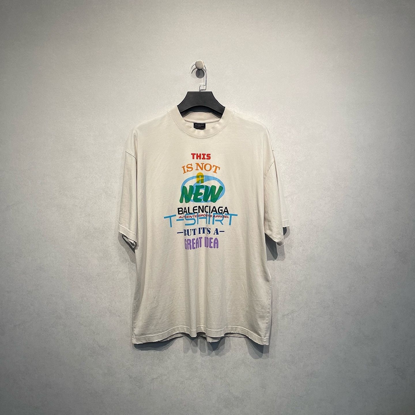Balenciaga Balenciaga Graphic Print T-Shirt Size L Size US L / EU 52-54 / 3 - 1 Thumbnail
