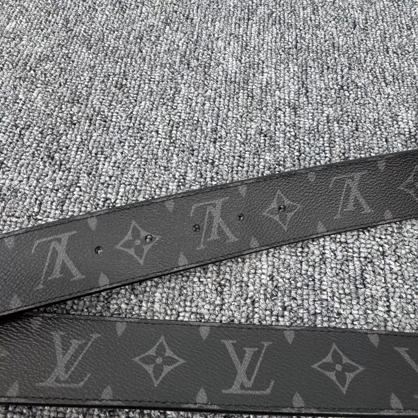 Louis Vuitton LV Monogram Silver Buckle Belt 99 New 36 Size ONE SIZE - 6 Thumbnail