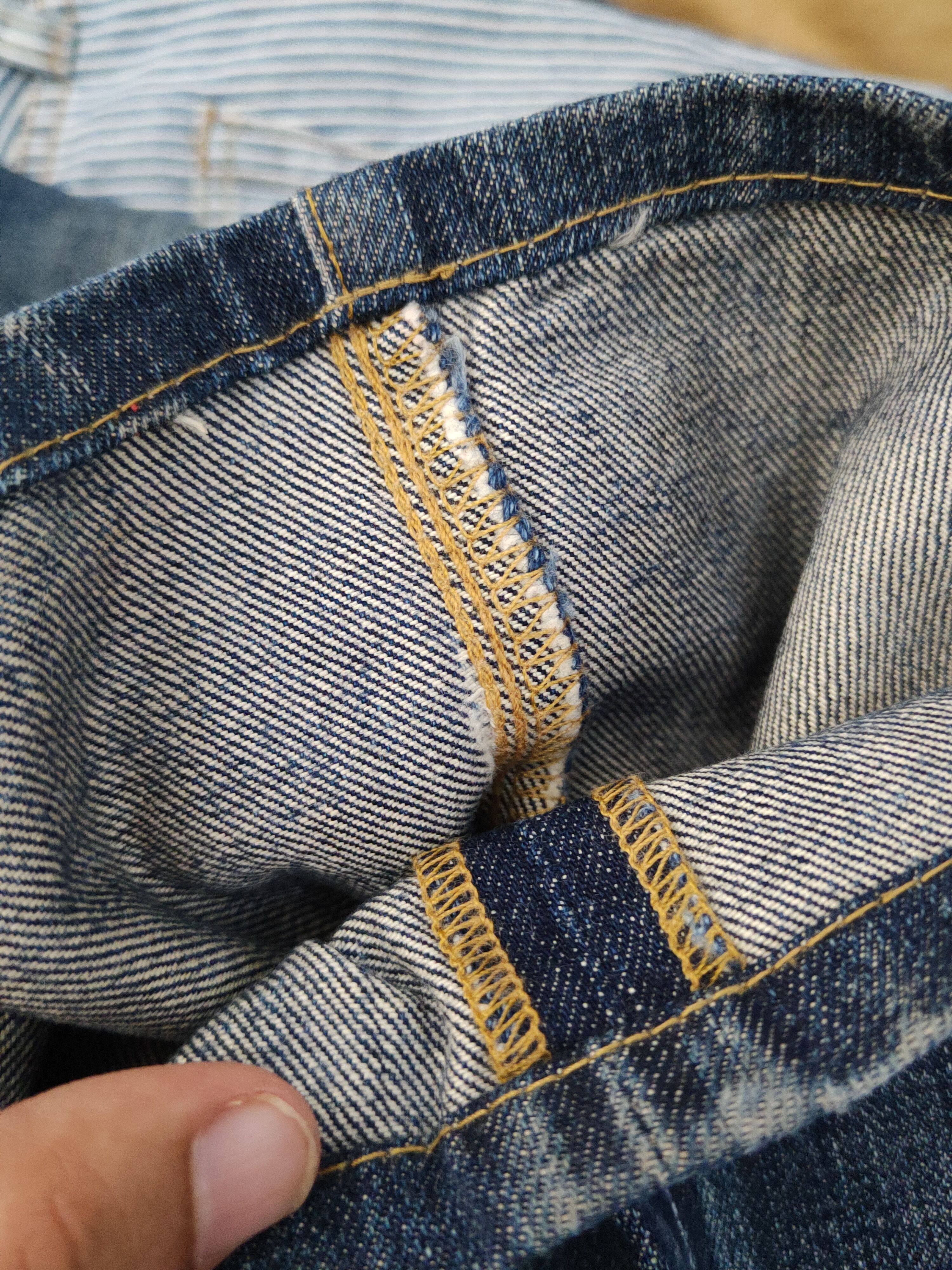 AG Adriano Goldschmied AG Adriano Goldschmied Distressed Ripped denim Jeans #W1591 Size US 29 - 13 Thumbnail