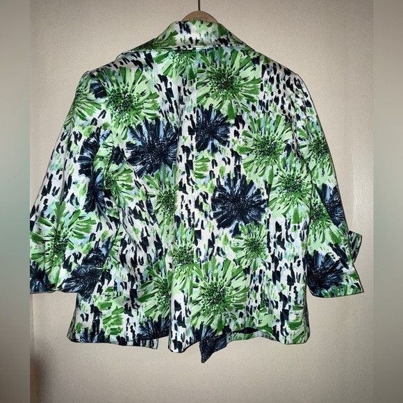 Other Dressbarn Woman Green & Navy Floral Blazer Jacket Size 14/16 Size XL / US 12-14 / IT 48-50 - 7 Thumbnail
