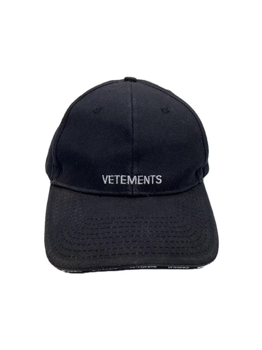 image of Vetements Embroidered Logo Cap in Black, Men's