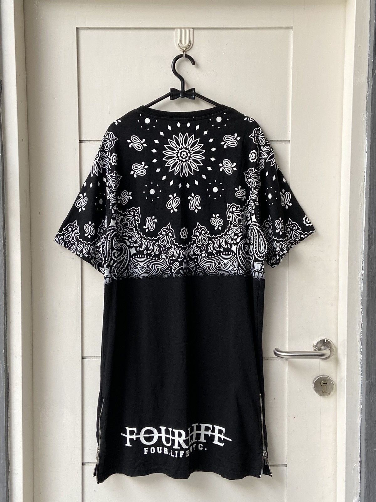 Japanese Brand FLF FOUR LIFE NYC T-shirt Size US M / EU 48-50 / 2 - 6 Thumbnail