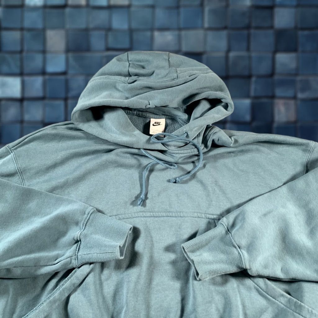 Nike Nike Hoodie Womens Large Pullover Fleece Kangaroo Pocket Drawstring Athletic - Blue Size S / US 4 / IT 40 - 1 Thumbnail