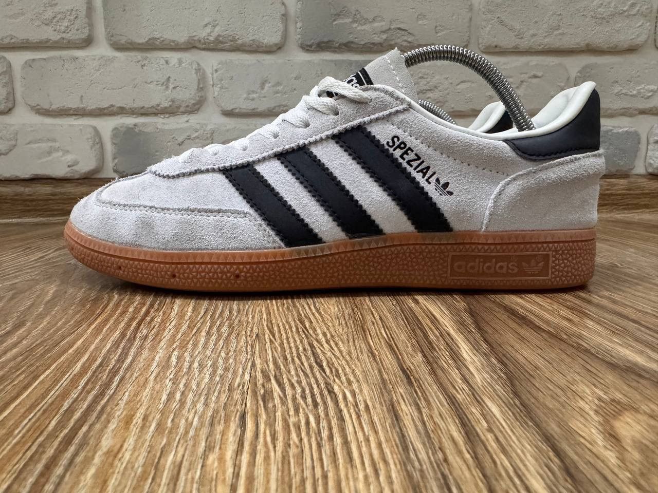 Adidas Adidas Handball Spezial IF6562 Mens Sneakers Size 40 Size US 7 / EU 40 - 1 Thumbnail