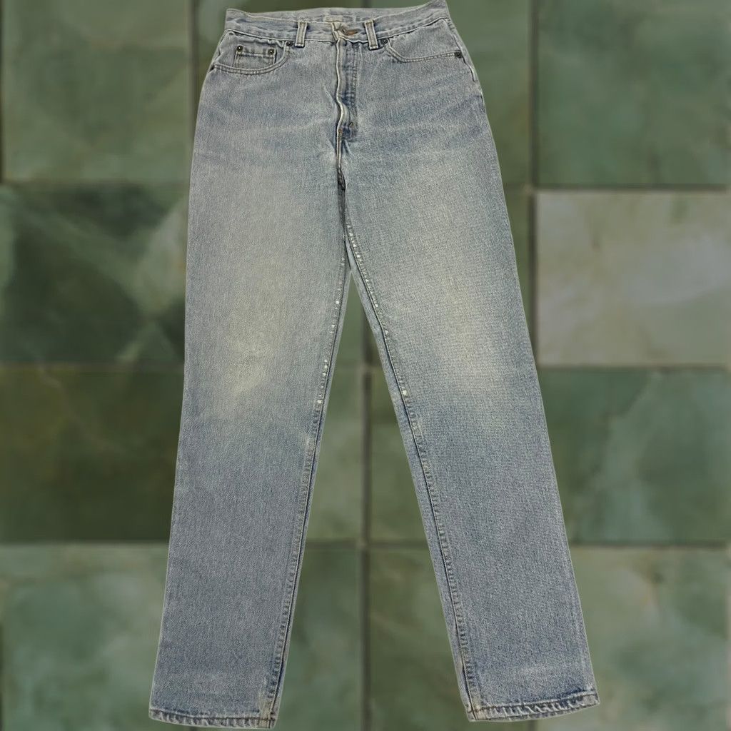 Levi's Vintage Levi’s 681 Jeans Light Wash Blue Straight Leg 28W 31L Made in UK Size US 28 / EU 44 - 1 Thumbnail