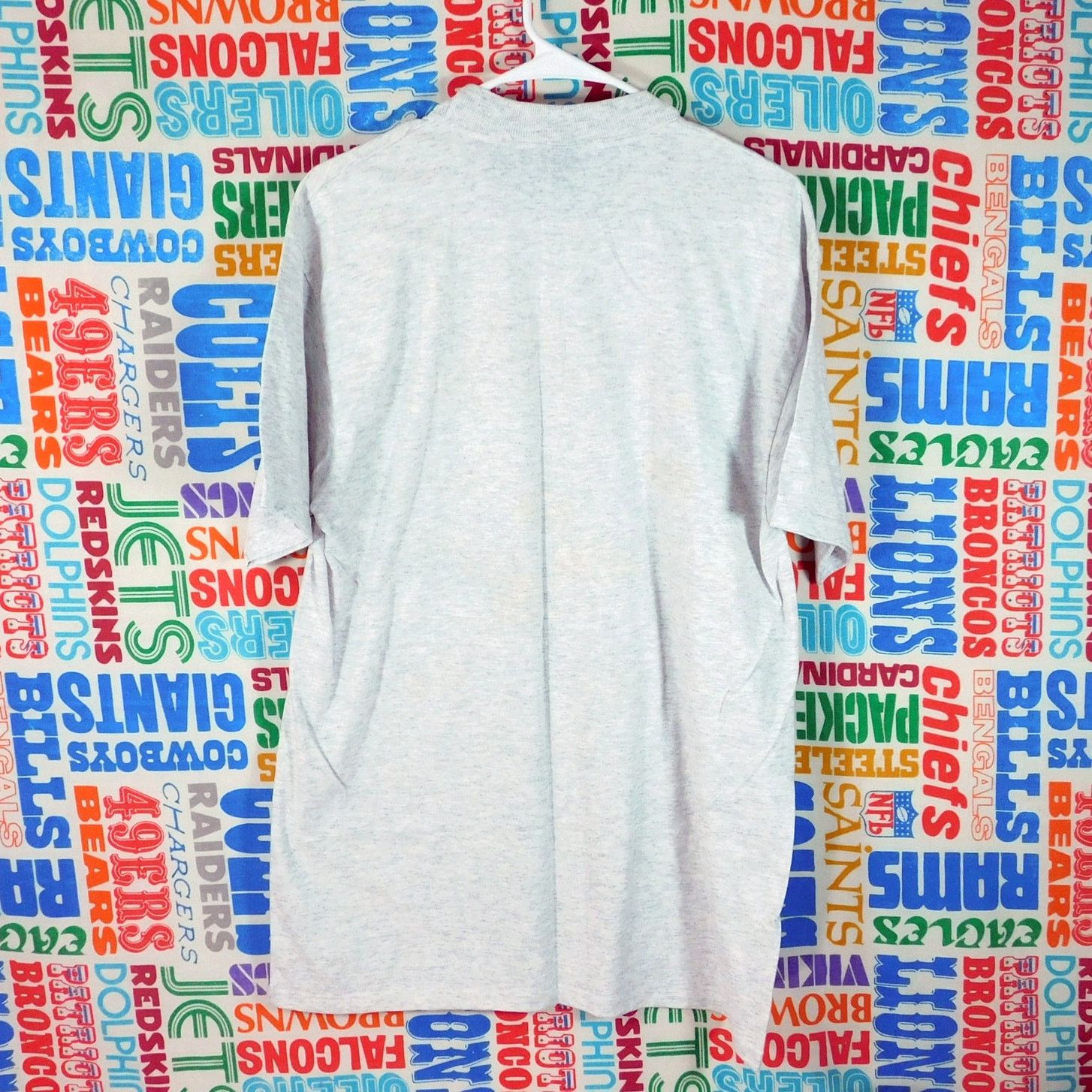 Hanes VTG 90s Definitions Shopper T Shirt Size L Hugger Tag Gray Size US L / EU 52-54 / 3 - 6 Thumbnail