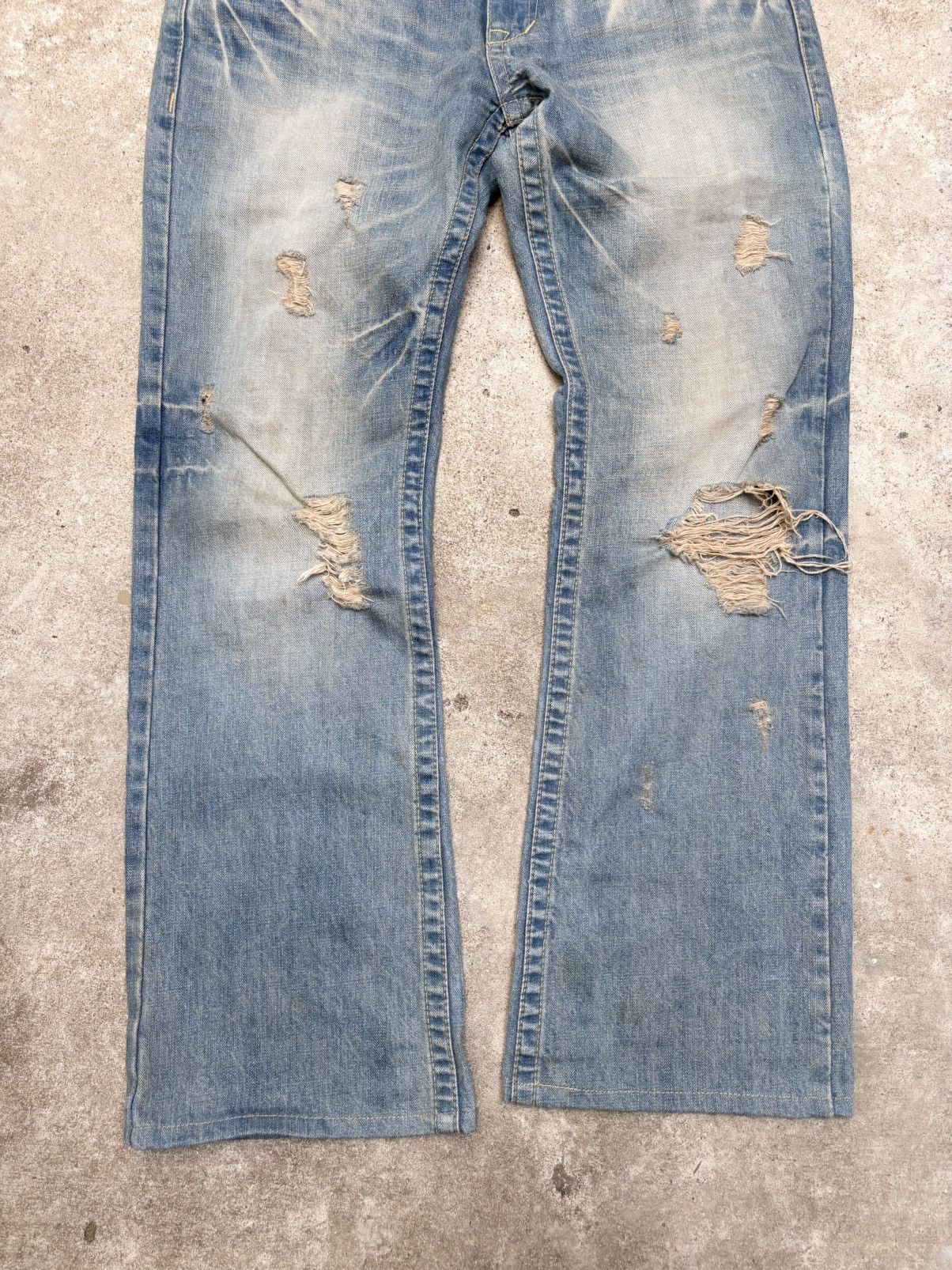 Le Grande Bleu (L.G.B.) RED PEPPER Indian Boot Cut Flared Jeans Denim Size 33 Size US 33 - 6 Thumbnail