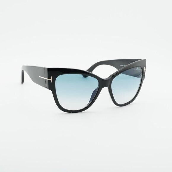 Tom Ford Tom Ford Anoushka FT0371 01B Sunglasses Shiny Black Cat Eye Size ONE SIZE - 4 Thumbnail