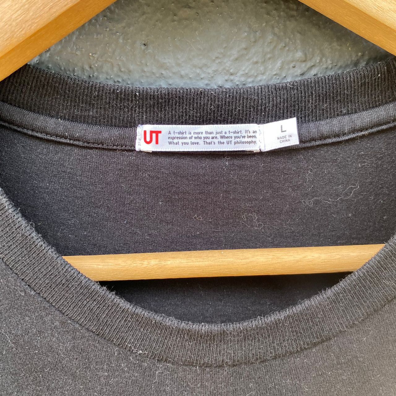 Uniqlo Thrashed One Piece X Uniqlo Tee Size US L / EU 52-54 / 3 - 6 Thumbnail