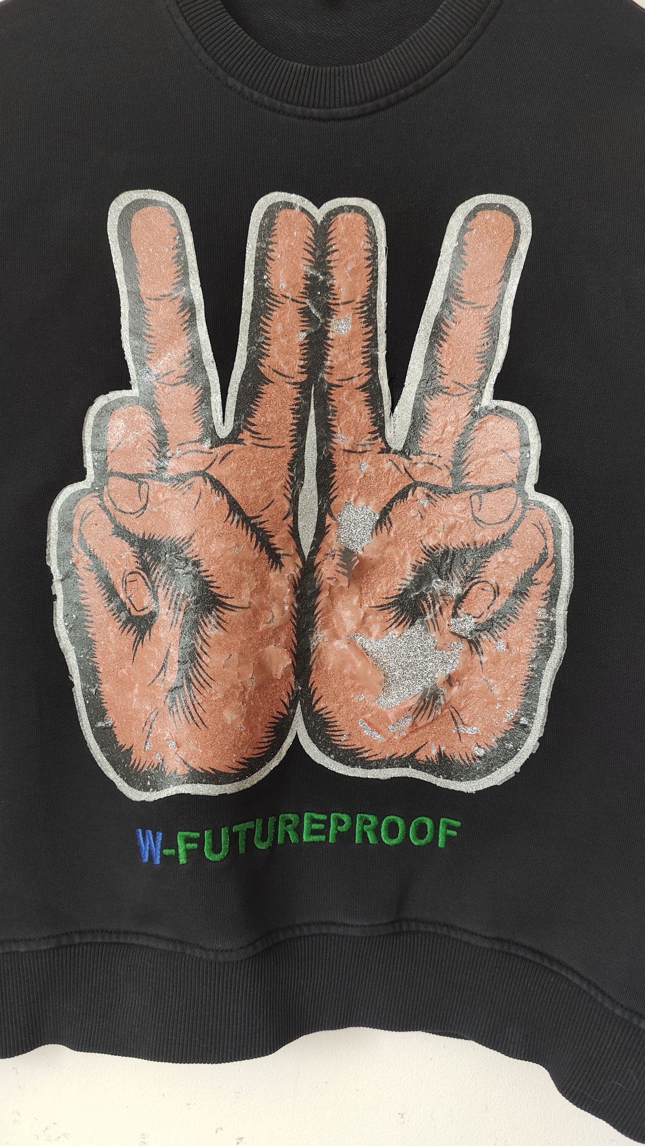 Walter Van Beirendonck Walter Van Beirendonck Peace W-Futureproof Sweatshirt Size US XS / EU 42 / 0 - 4 Thumbnail
