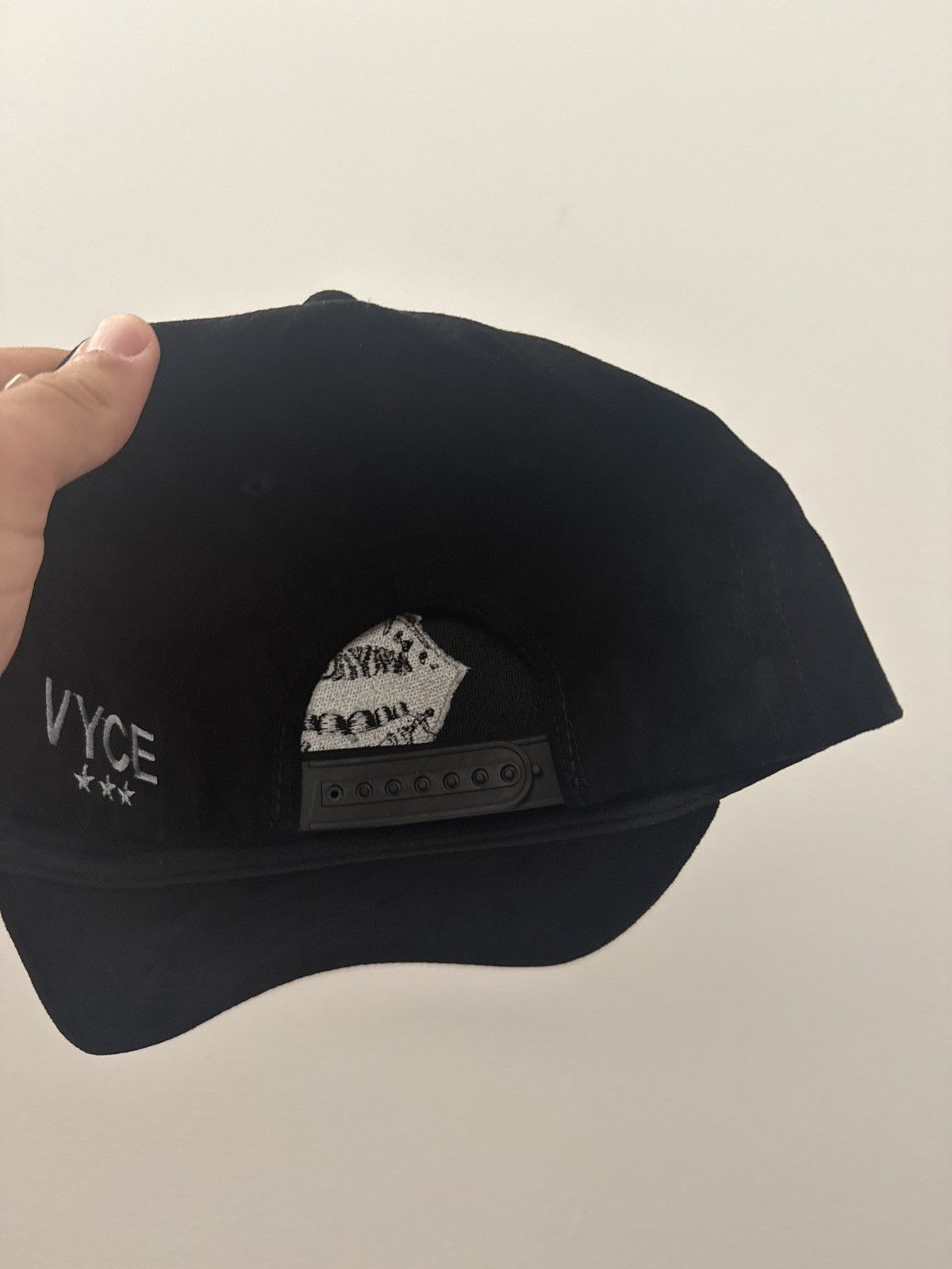 Other Vyce Los Angeles Lips Hat Size ONE SIZE - 4 Thumbnail