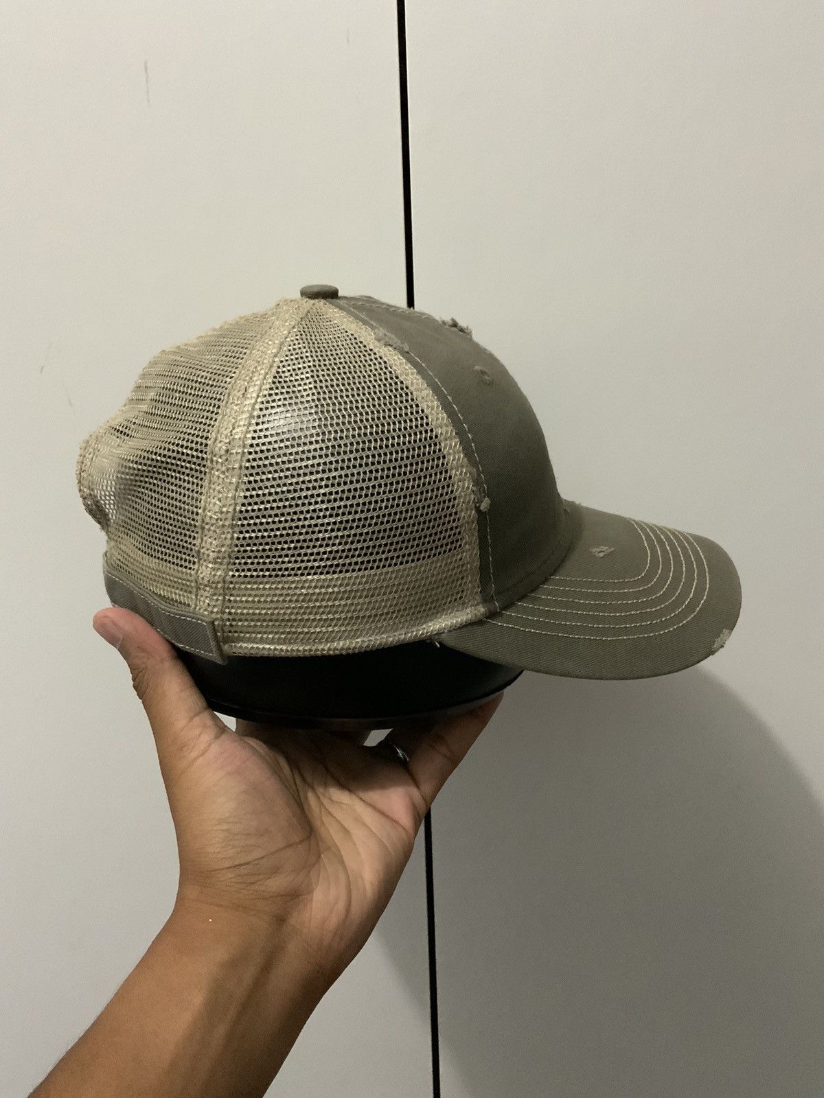 Hat Club SpostMan Jeep Girl Distressed Fade Trucker Hat Size ONE SIZE - 4 Thumbnail