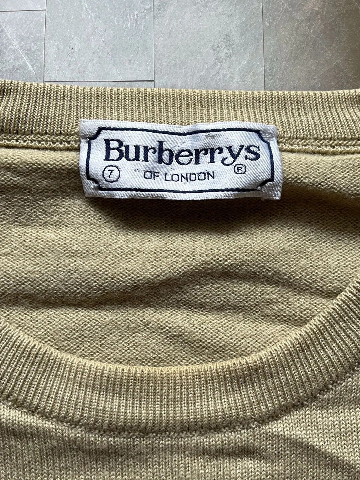 Burberry Burberry’s Of London Sweater Beige Size 7 XL Size US XL / EU 56 / 4 - 2 Thumbnail