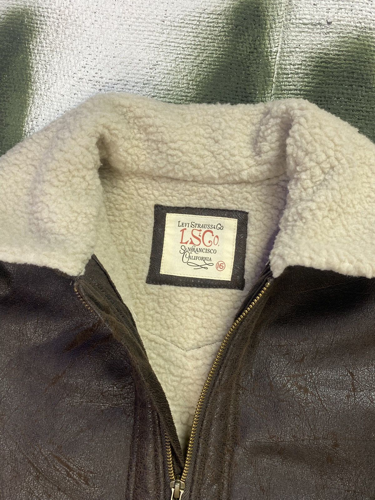 Levi's × Levi's Vintage Clothing Levis sheepskin coat sherpa jacket Size L / US 10 / IT 46 - 5 Thumbnail