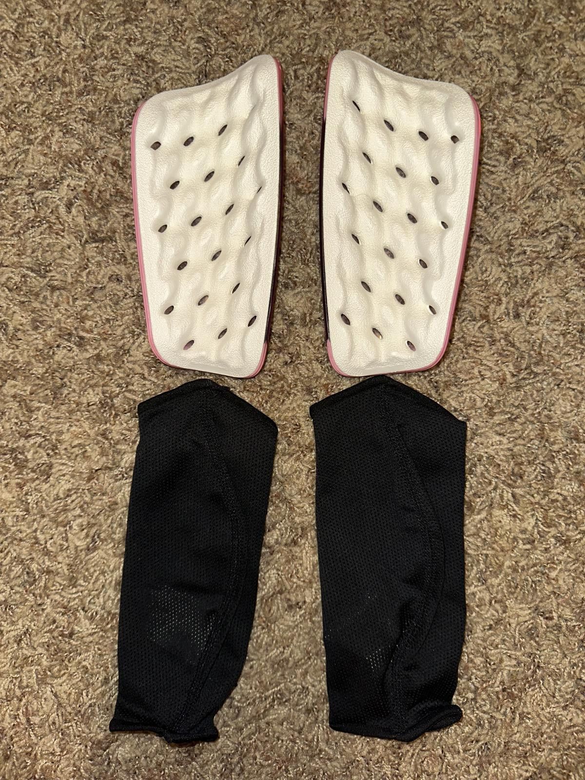 Nike Nike Mercurial Lite Soccer Shin Guards Sample Size ONE SIZE - 7 Thumbnail