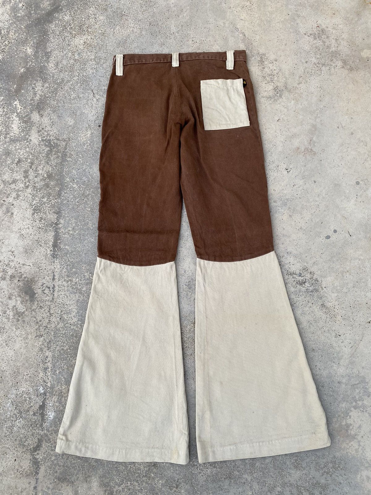 Vintage Vintage 1970s Bell Bottom Two Tone Sanforized Denim Size US 30 / EU 46 - 3 Thumbnail