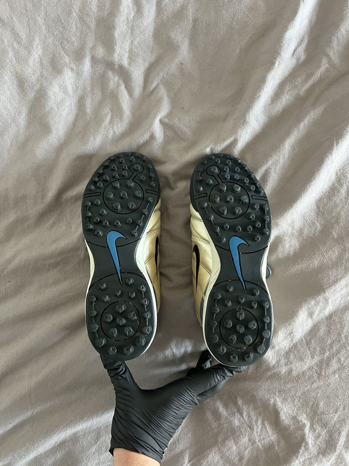 Nike Vintage Nike Total 90 Cleats Sneakers Soccer Boots US 00’s Size US 8 / EU 41 - 9 Thumbnail