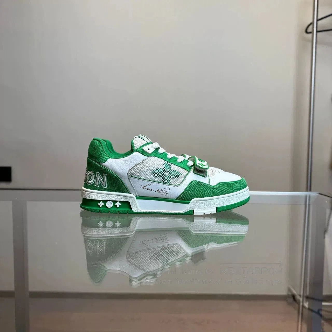 Louis Vuitton LV Trainer White Green Velcro. Size US 9.5 / EU 42-43 - 4 Thumbnail