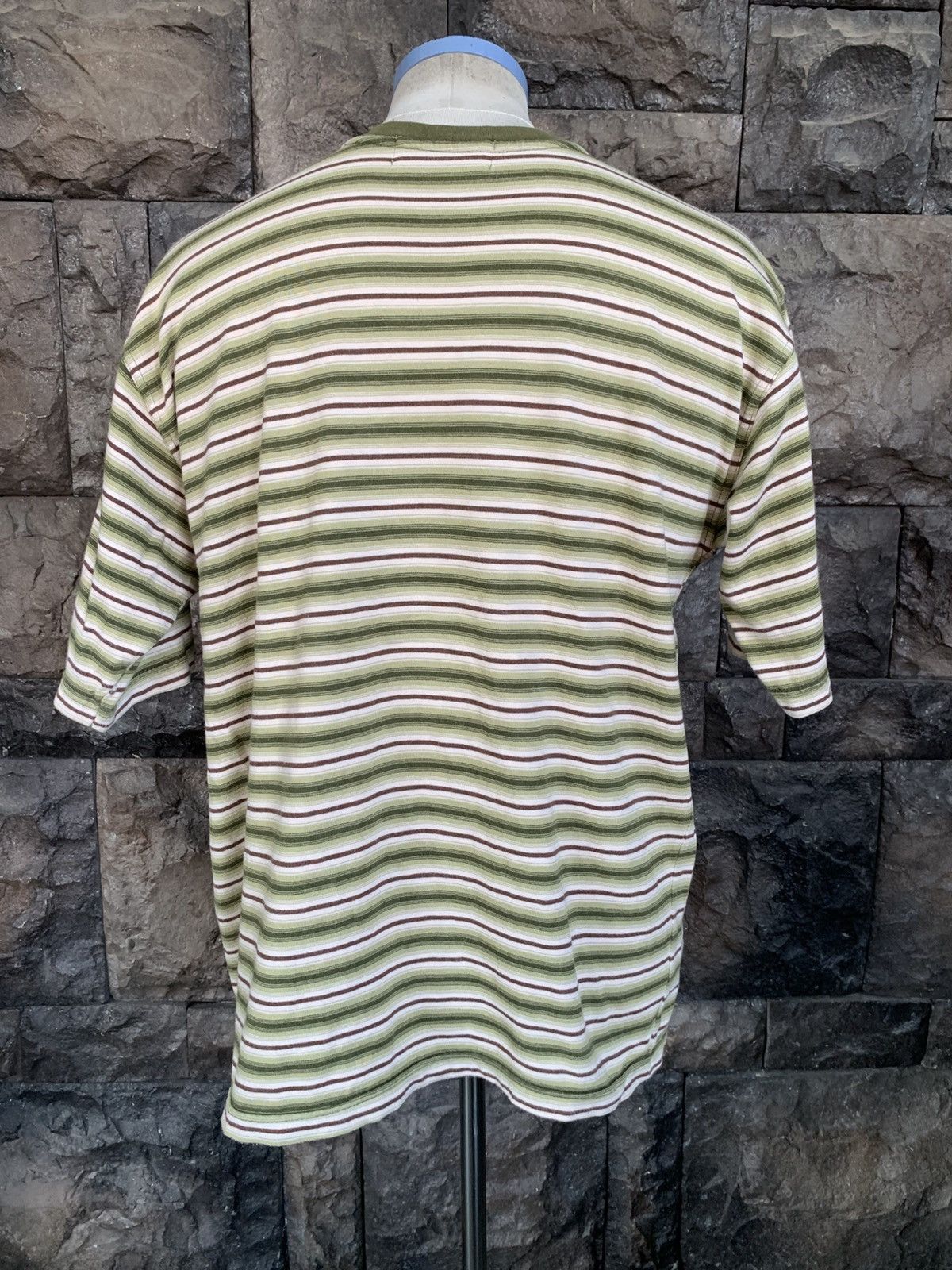 Vintage Vintage 90s Bitch Skateboards T shirt Size US L / EU 52-54 / 3 - 6 Thumbnail