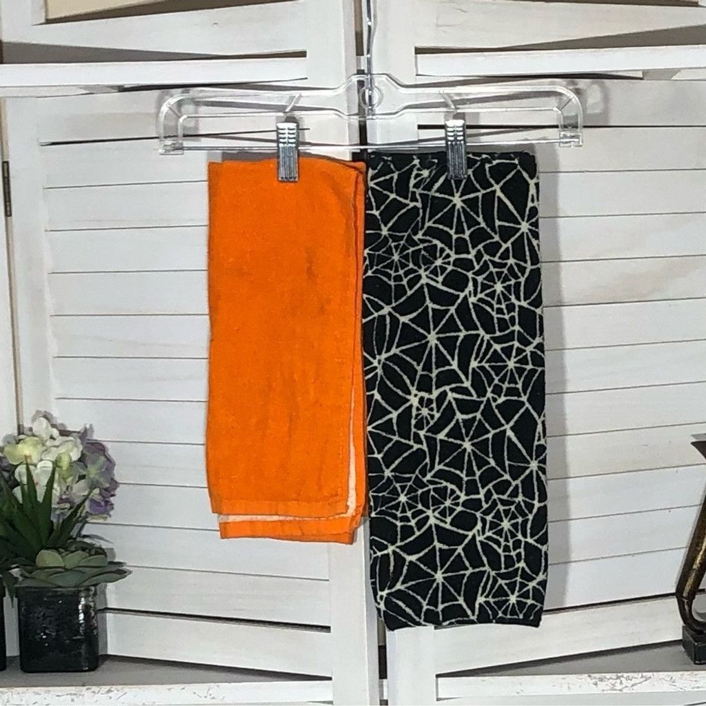 Vintage Halloween kitchen towel pair orange spider black spider web Size ONE SIZE - 2 Thumbnail