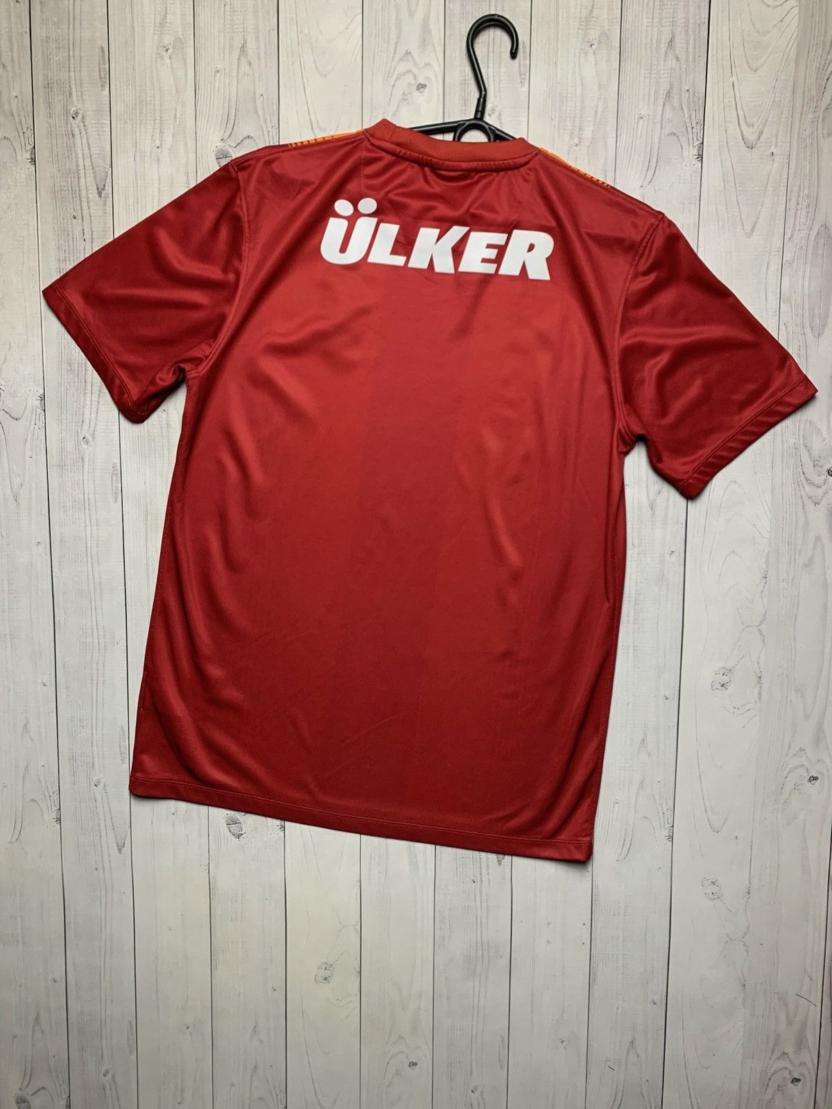 Nike × Vintage Vintage Nike Galatasaray soccer jersey size m orange Size US M / EU 48-50 / 2 - 6 Thumbnail