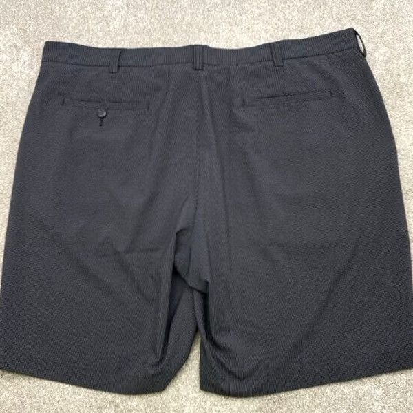 PGA Tour PGA TOUR Golf Shorts Men's 40x9 Gray Checked 4958 Mens Big & Tall/40 Gray Chino Casual Shorts Size US 40 / EU 56 - 4 Thumbnail