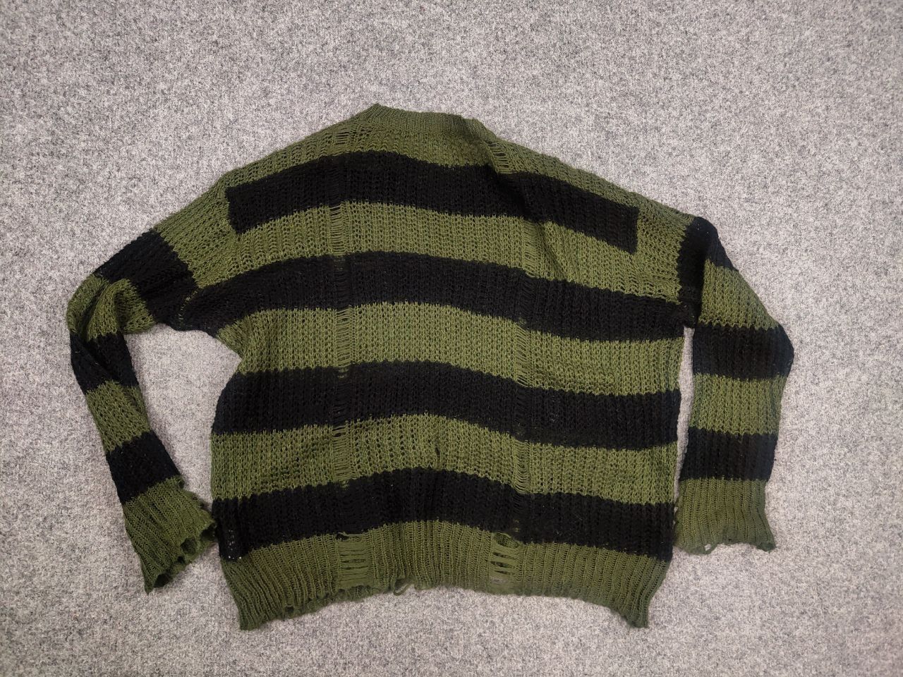 Hysteric Glamour hysteric glamour distressed striped green sweater Y2K Style Size US S / EU 44-46 / 1 - 10 Thumbnail