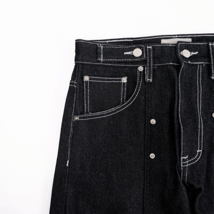 Raizen Balloon Pleated Raw Denim